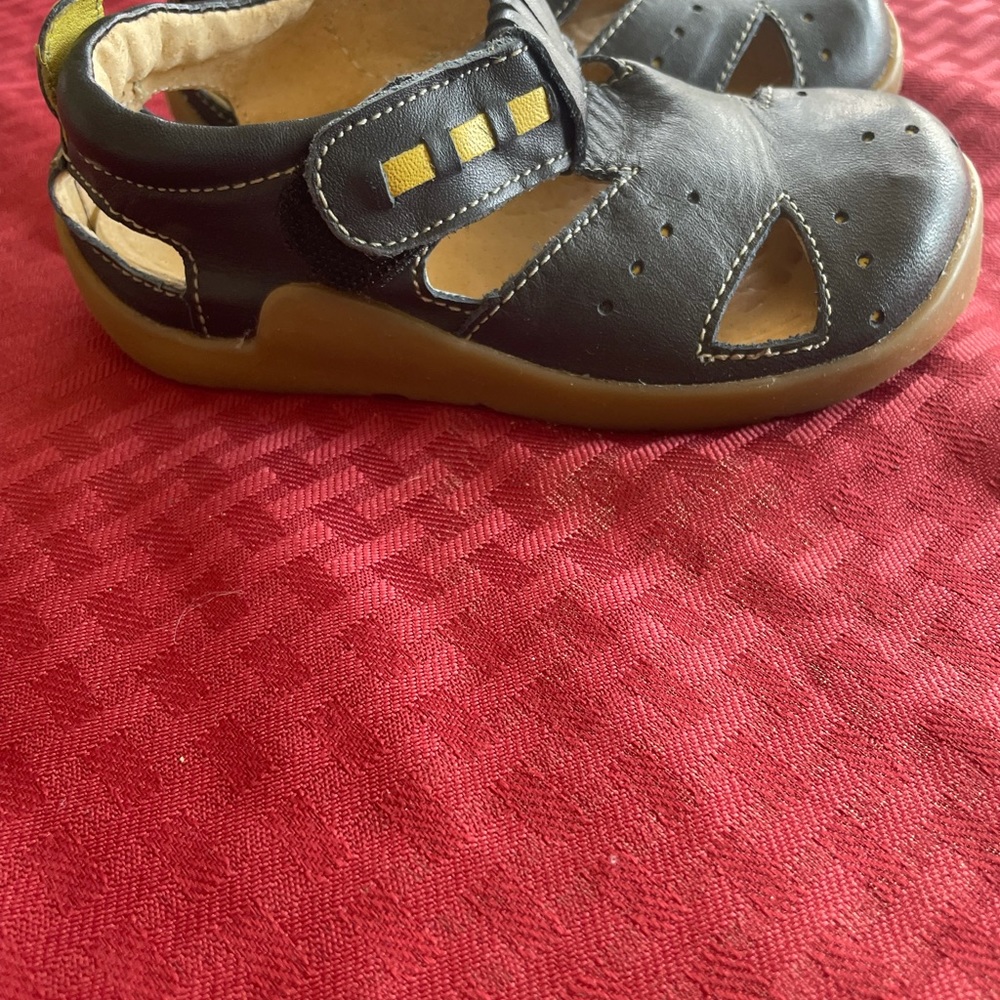 Unisex toddler shoes